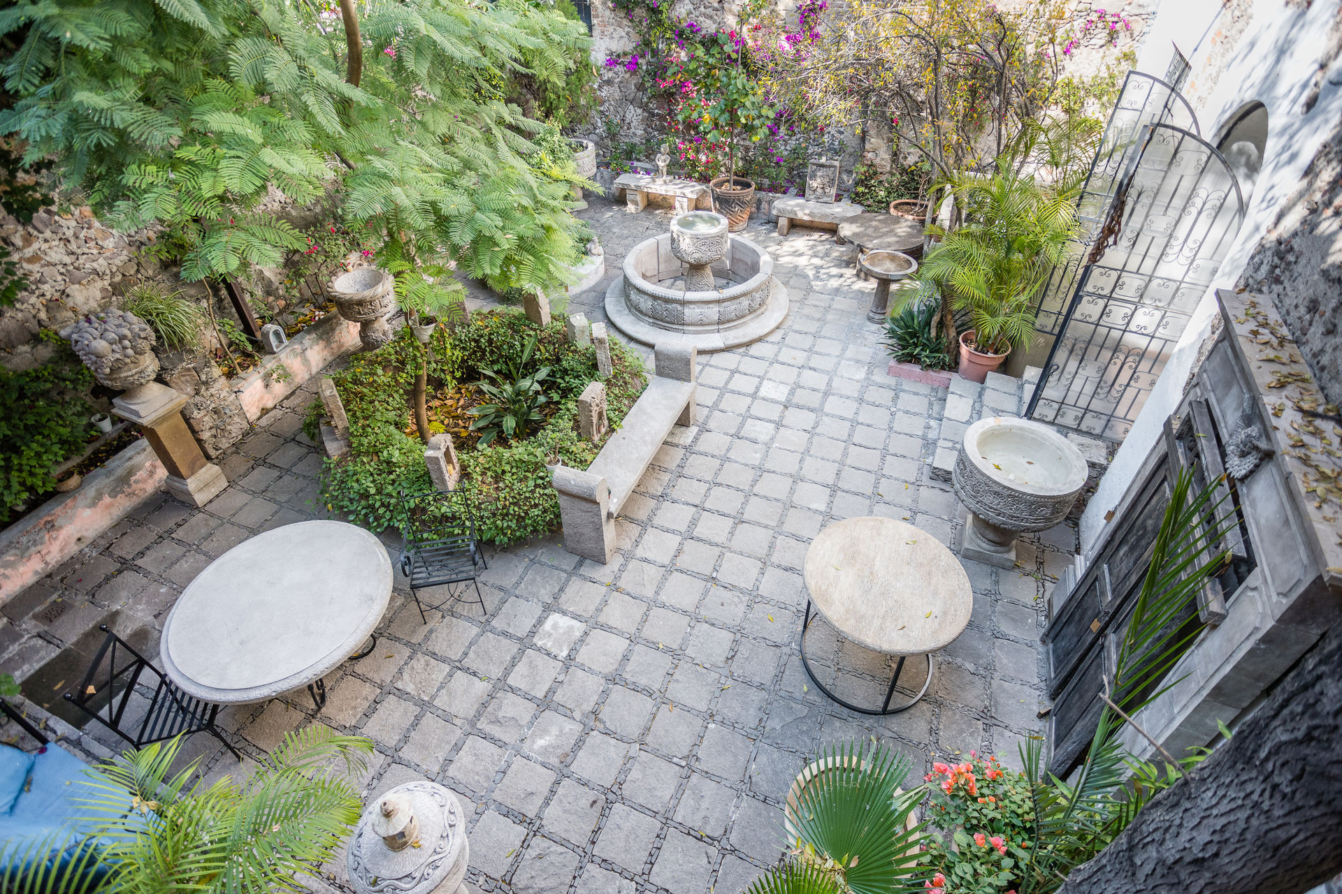 Carrusel-casa-secreto (13)